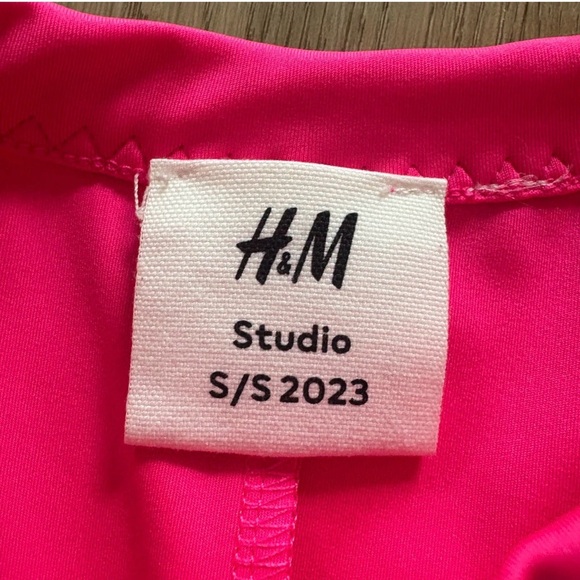 H&M Vibrant Pink Maxi Dress - Picture 8 of 13